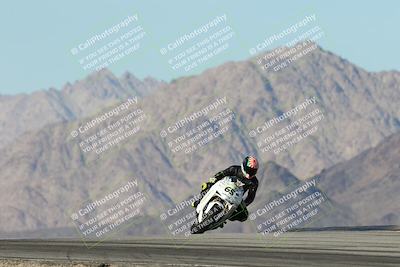 media/Dec-01-2025-Moto Forza (Mon) [[2daa91e15f]]/2-Intermediate Group/Session 4 Turn 9/